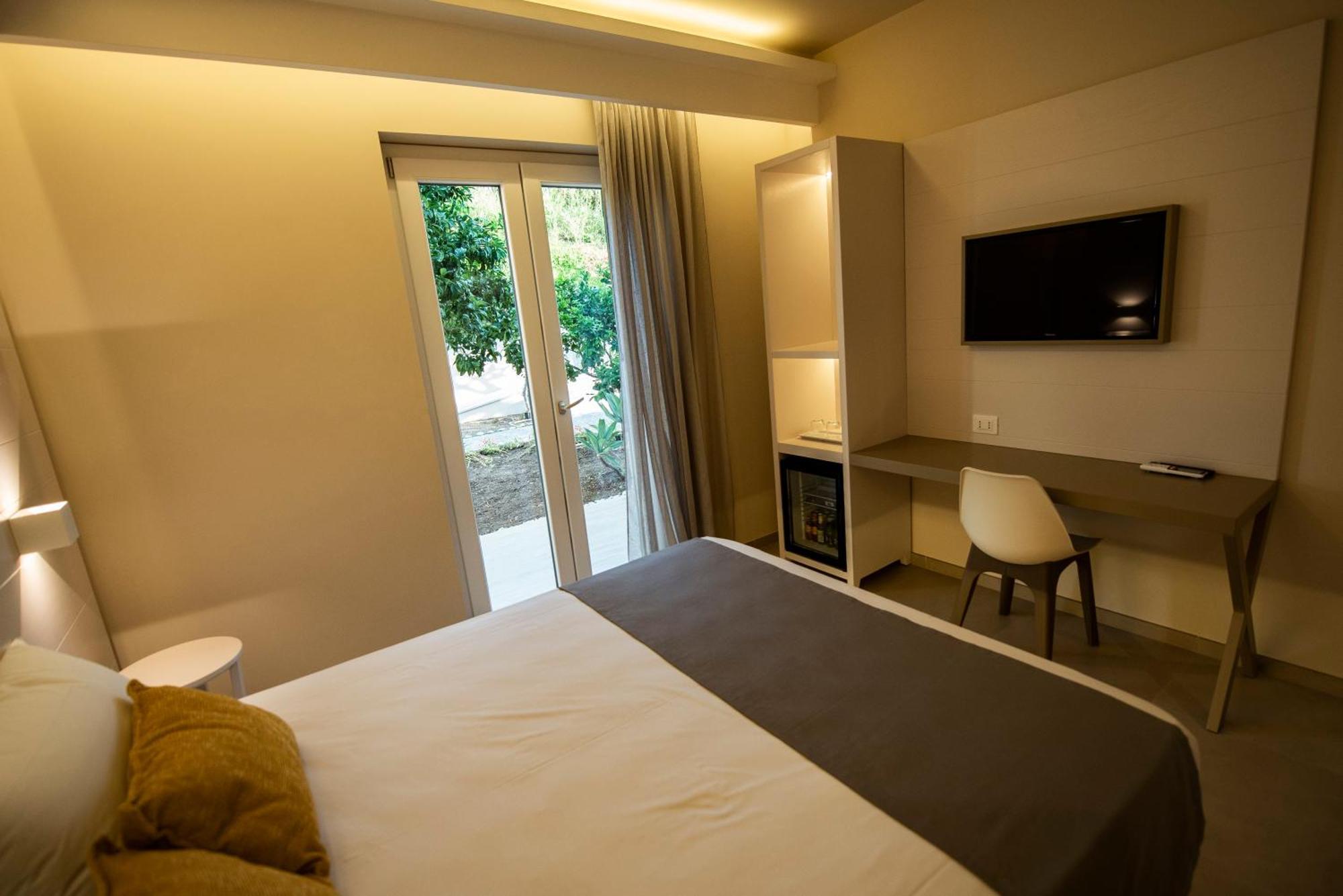 Michelino House Bed & Breakfast Parghelia Ngoại thất bức ảnh